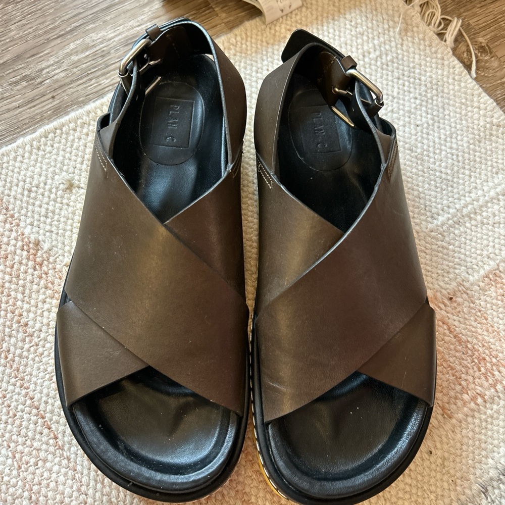 Plan C Brown Leather platform Sandals